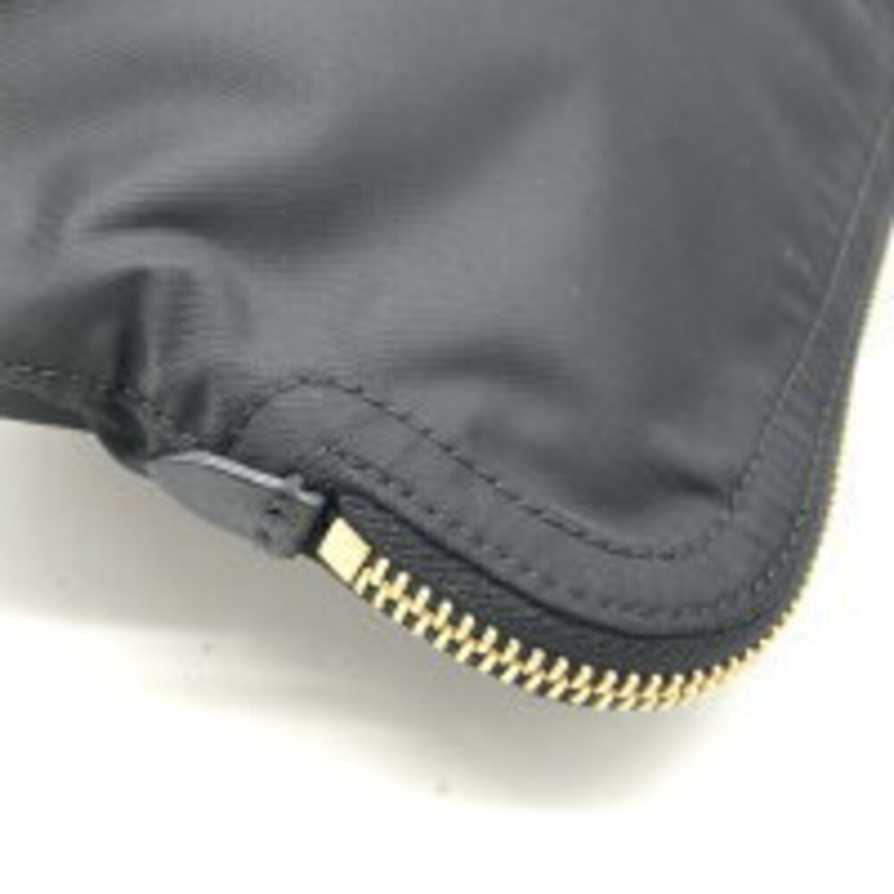 Burberry logo nylon pouch - Picture 9 of 10